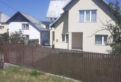 Vand casa Parter + Mansarda - 7