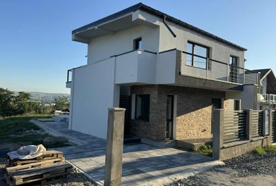 Duplex modern în Dezmir ( pentru familii extinse )! - 2