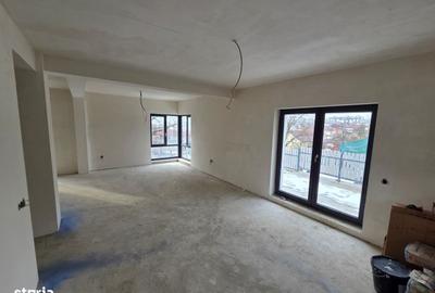 Casă cu 4 camere cu Canalizare în Dâmbul Rotund - 13