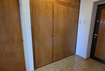 Garsoniera,UNIRII BULEVARD STRADAL,BL MIXT 1992, decomandata,geam la baie,balcon - 5