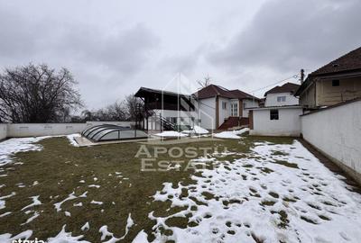 Casă cu 3 camere în Cărpiniș - 8