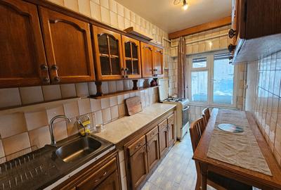 Apartament cu 2 camere decomandat în P-ța Romană - 8