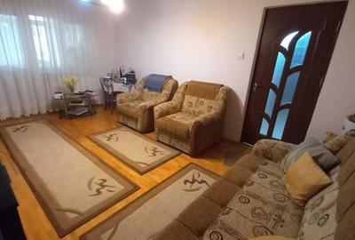 Apartament cu 2 camere decomandat în Central - 1