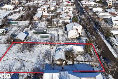 Casă cu 4 camere cu Canalizare în Central - 2