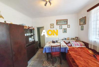 Casă individuală cu 2 camere cu Canalizare în Central - 6