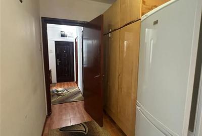 Apartament cu 3 camere decomandat în Tătărași - 9