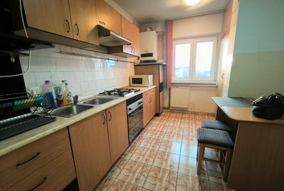 Apartament cu 3 camere decomandat în Mărăști - 2