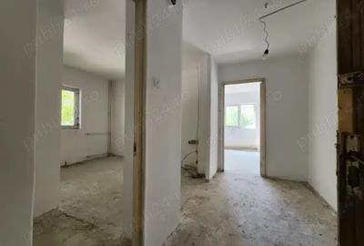 Apartament cu 2 camere decomandat în Petros - 2