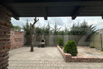 Vila de inchiriat 4 camere, curte generoasa, Zona Lipovei - 12