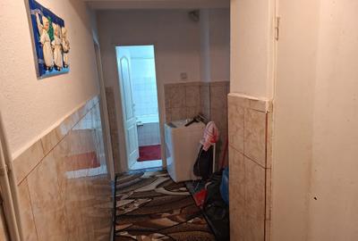 Apartament cu 3 camere semidecomandat în Tomis Nord - 4