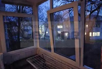 Apartament cu 2 camere semidecomandat, mobilat în Podu Roș - 5