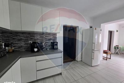 Casă cu 3 camere cu Teren 615 Mp în Central - 17