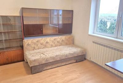 Apartament cu 3 camere decomandat în Titu Maiorescu - 2