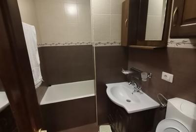 Apartament 3 camere, ultracentral, 2 balcoane, Piatra Neamt - 7