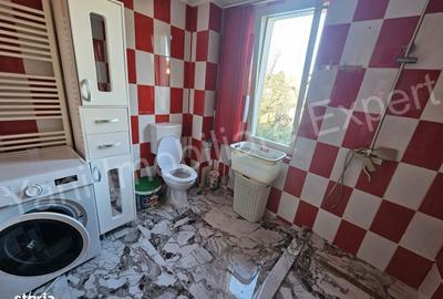 Casă cu 3 camere cu Teren 290 Mp în Central - 11