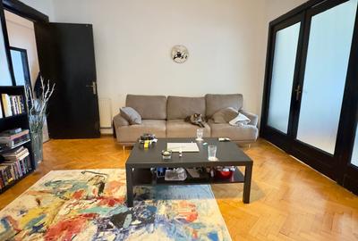 Apartament cu 4 camere decomandat în Batistei - 2