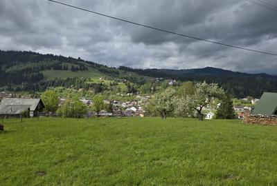 Vanzare teren Strada Telefericului pozitie deosebita - 3