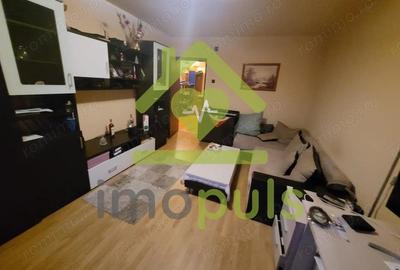 Apartament cu 2 camere decomandat în Circumvalațiunii