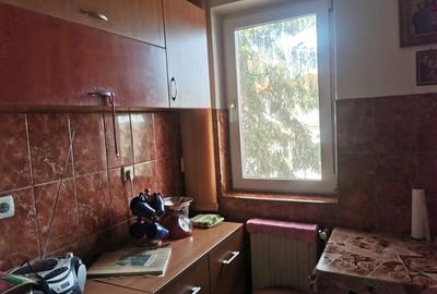 Casă cu 2 camere semidecomandat în Central - 1