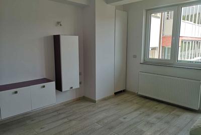Apartament cu 2 camere decomandat în Central - 4