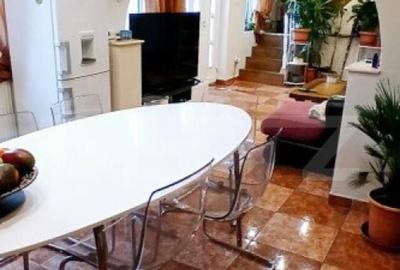 Doua case de vanzare, 263 mp, teren 800 mp, zona Iosia, in e - 15