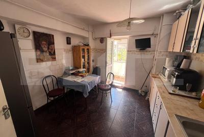 Apartament etajul 1, 3 camere, 64 mp, zona Sarari - 4