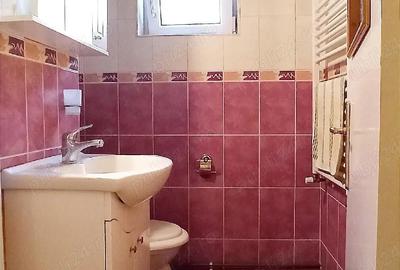Apartament cu 4 camere semidecomandat în Micro 16 - 1