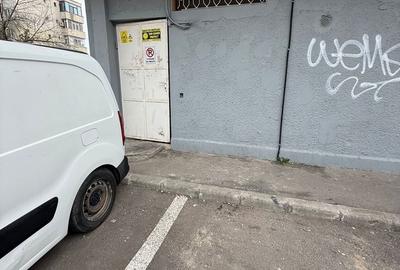 Spațiu comercial, de 50 mp, în Central - 5