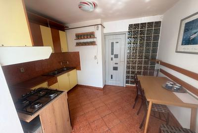 Apartament cu 4 camere decomandat, mobilat în Soarelui - 2