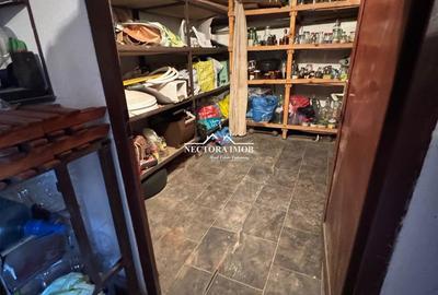 Apartament cu 3 camere decomandat în Decebal - 11