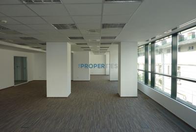 Inchiriere birouri Universitate -  608mp - intrare exclusiva - 11