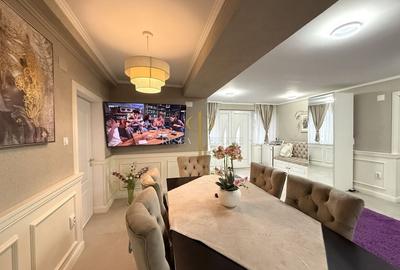 Casă spațioasă în Varias, împărțită în două unități cu acces separat - 1