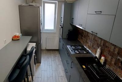 Apartament cu 2 camere decomandat, mobilat în Florești - 4
