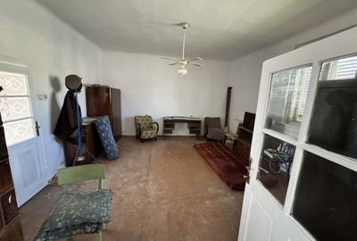 Casă cu 4 camere cu Teren 100 Mp în Pârneava - 3