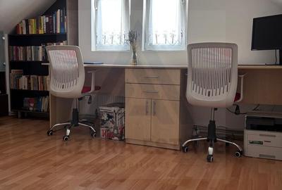 Apartament cu 4 camere decomandat, mobilat în Hipodrom 3 - 3