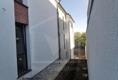 Casa/ parte duplex in Borhanci suprafata foarte generoasa, acces foarte bun - 11