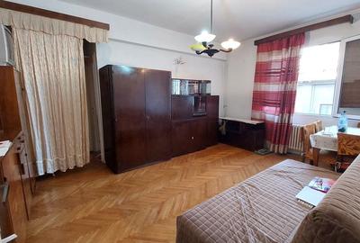 Piata Mihail Kogalniceanu,Cismigiu, 2 camere, etaj 4/6, balcon deschis - 4