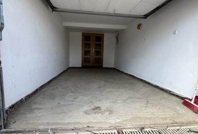 Apartament cu 3 camere în Cetate - 3