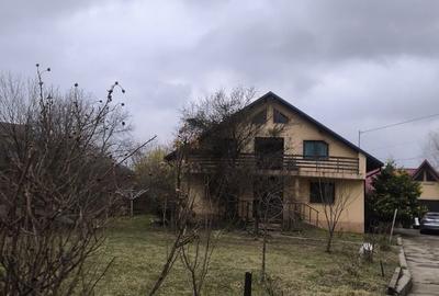 Casă cu 4 camere în Ipotești - 7