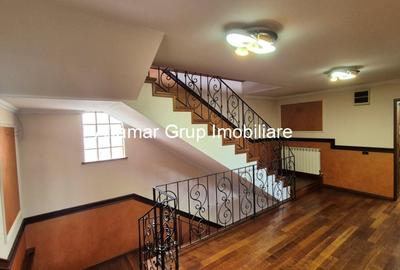 Casă cu 8 camere cu Canalizare în Rahova - 10