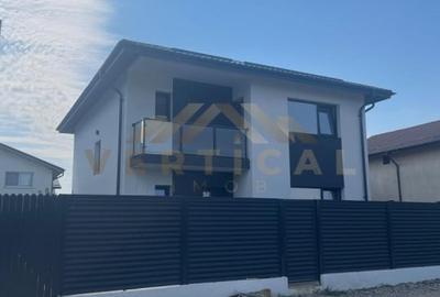 Casă cu 4 camere în Berceni