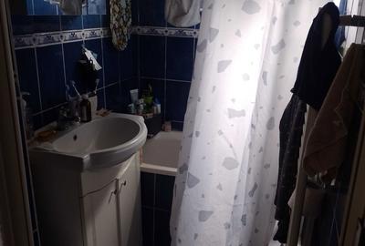 Apartament cu 3 camere semidecomandat în Exterior Vest - 2