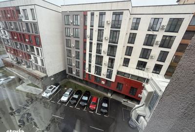 Apartament cu 2 camere, mobilat în Central