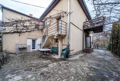 Apartament cu 3 camere, curte, vizavi de Parcul Sub Arini - 8