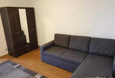 Garsonieră decomandată în P-ța Unirii - 2