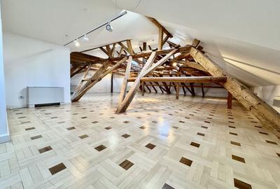 Spațiu Birou - Mansarda Cosy - 4