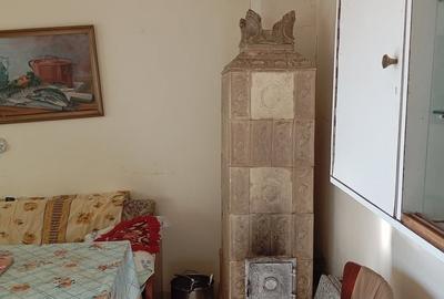 Casă cu 7 camere cu Teren 1974 Mp în Sud - 2