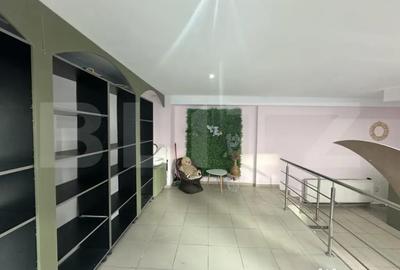 Spațiu comercial, de 35 mp, în Central - 5