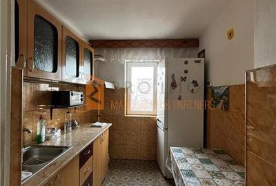 Apartament cu 2 camere decomandat, mobilat în Micro 5 - 6