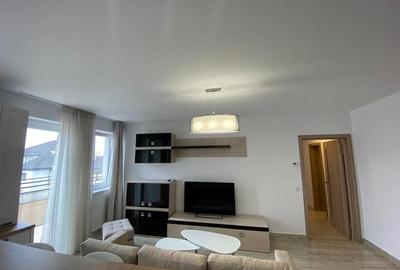 Apartament cu 3 camere decomandat, mobilat în Tractorul - 20